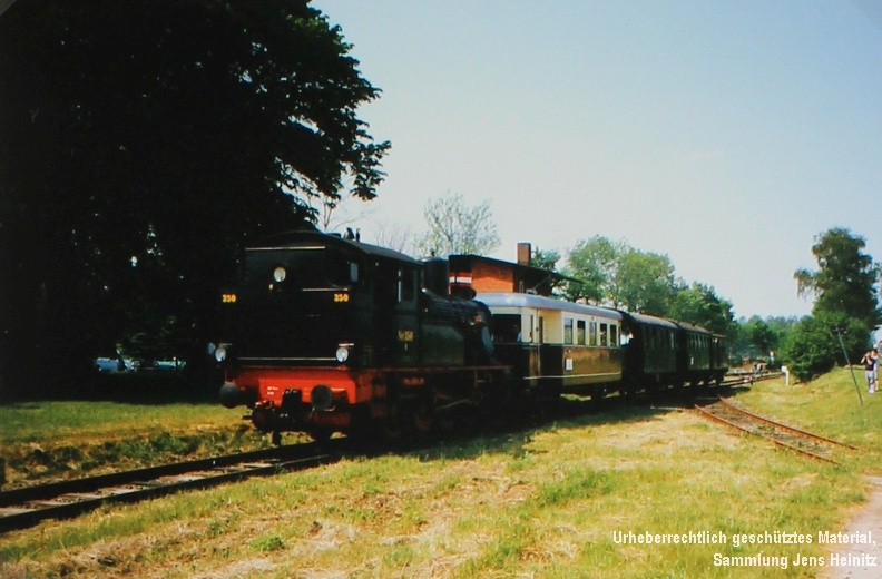 EBOE_Bf_Blumendorf_Schloßfest-Express_Bild-10_28-Mai-1988.jpg